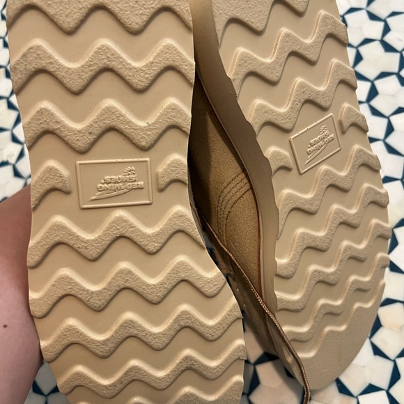 REDWING CLASSIC MOC WOMEN'S SHORT BOOT IN CREAM ABILENE LEATHER SZ 7.5 - Picture 7 of 8